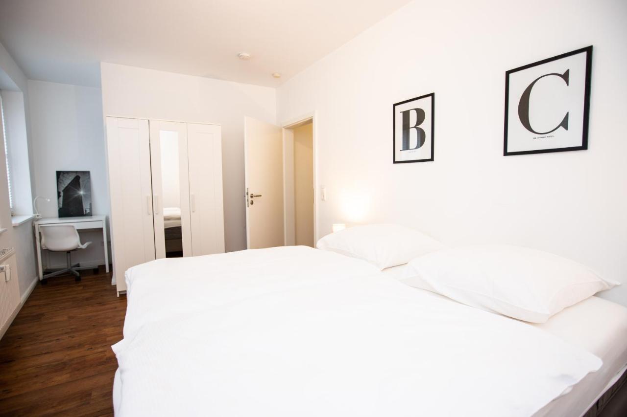 Moderne 2-Zimmer Wohnung! Wlan Und Netflix Inklusive! Zentral Gelegen In Der Historischen Altstadt! Stade Buitenkant foto